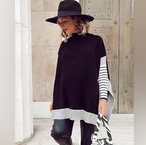 383. Chicwish Black and White Women's Sweater - Large